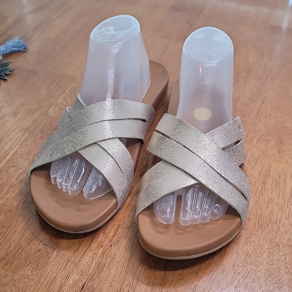 Reef Women's Cushion Spring Bloom slide sandals
